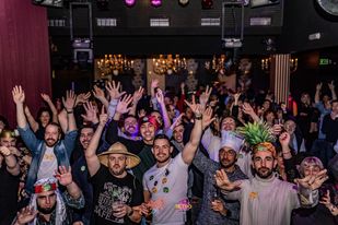 Single Love (Sala Retro) Sabado 28.01.23