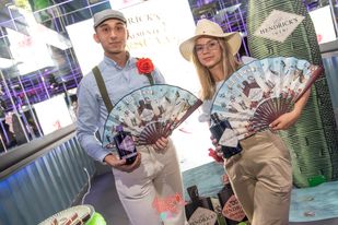 SINGLE LOVE VIERNES 21.06.2024